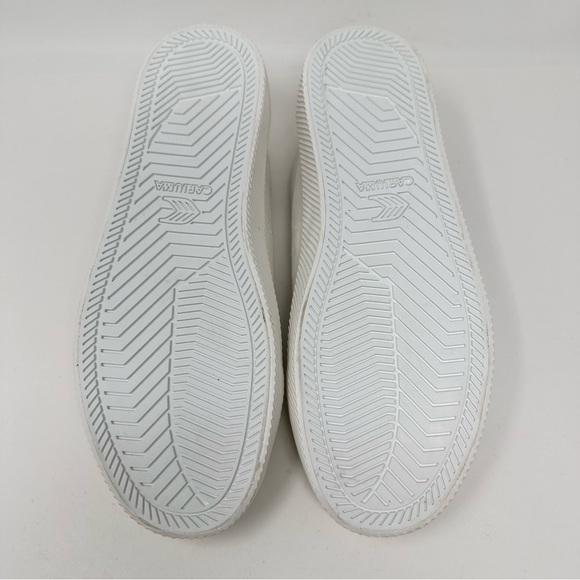 Cariuma Like New Signature OCA Low Canvas Sneaker White Size Men 7, Women’s 8.5 - Picture 6 of 9